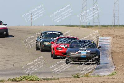 media/Apr-30-2022-CalClub SCCA (Sat) [[98b58ad398]]/Group 5/Race (Outside Grapevine)/